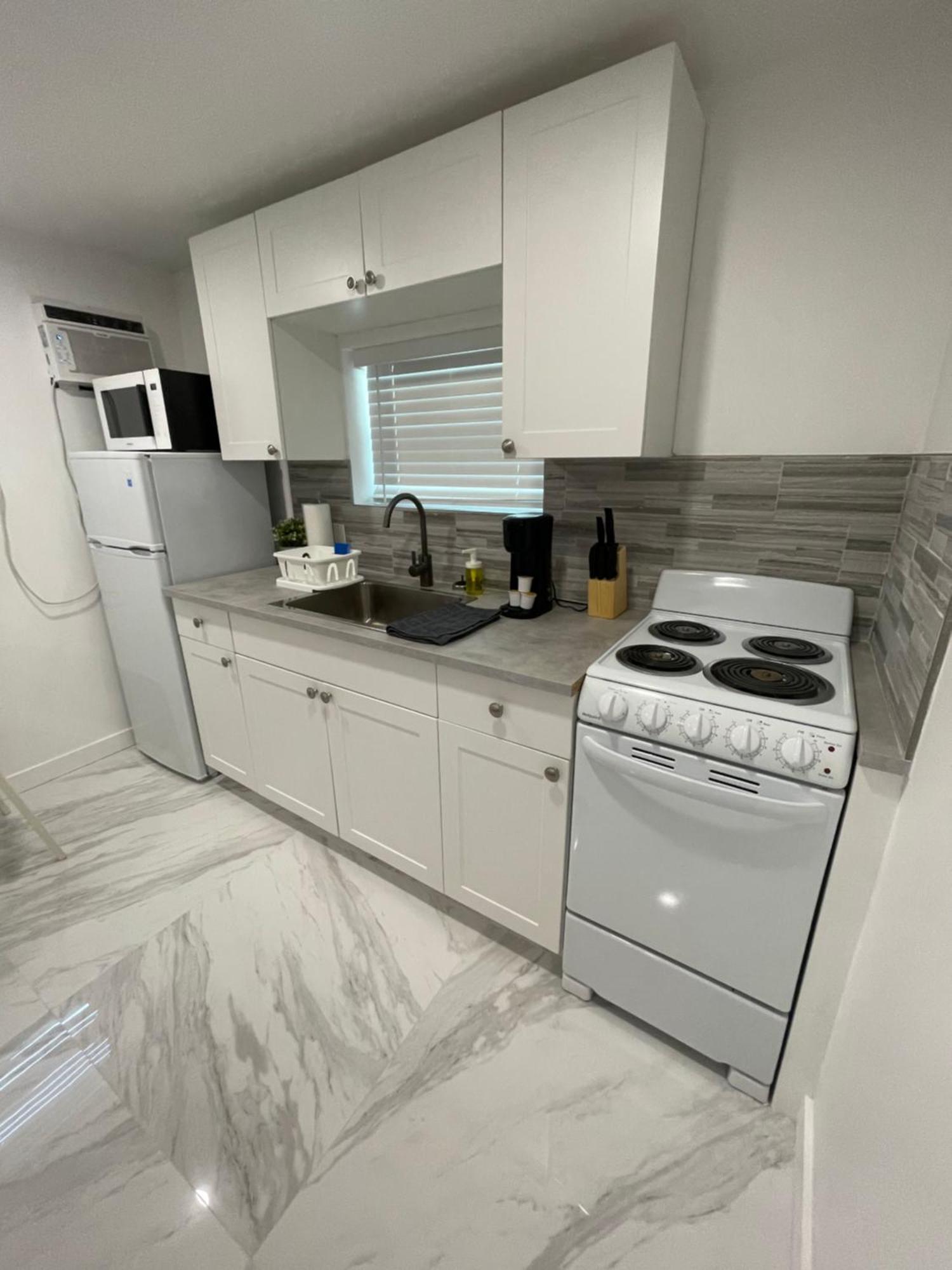 Downtown Ftl Apartments On The River Fort Lauderdale Bagian luar foto